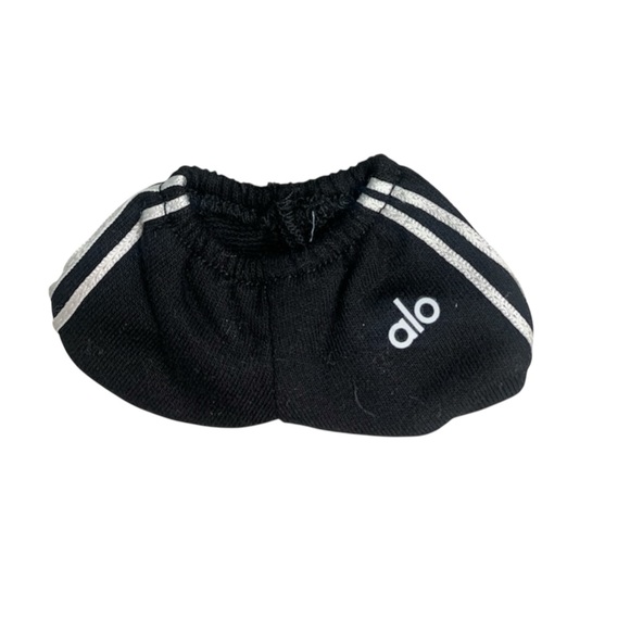 LABUBU ALO Yoga Black Outfit (2 Piece Set) - Picture 3 of 4